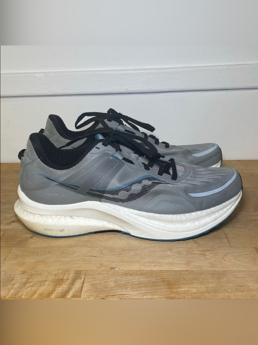 Saucony Tempus Men's Athletic Running Shoes Sneakers in Gray&Blue size 10.5 wide